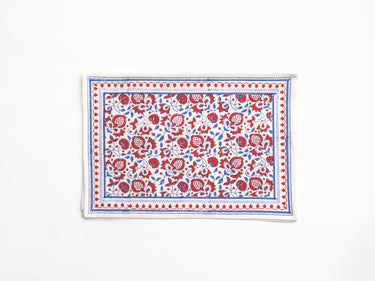 Pom Fan Flower White Table Linen Collection Placemats