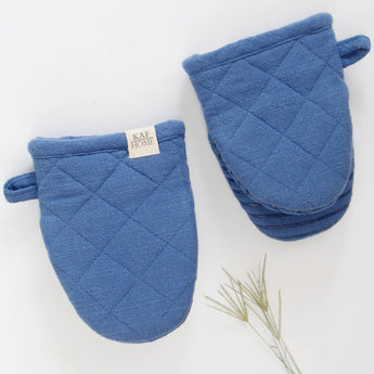 Dutch Blue Quilted Cotton & Silicone Mini Oven Mitt