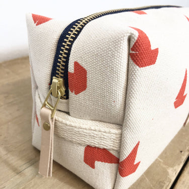 Erin Flett - Crew Sailboats Dopp Kit