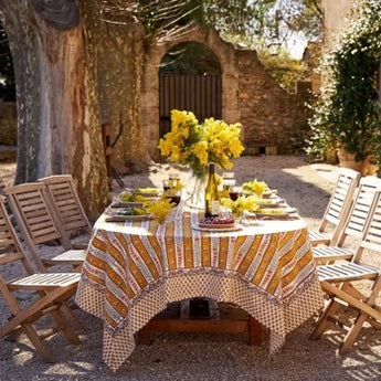 Avignon Dijon & Blue Tablecloths